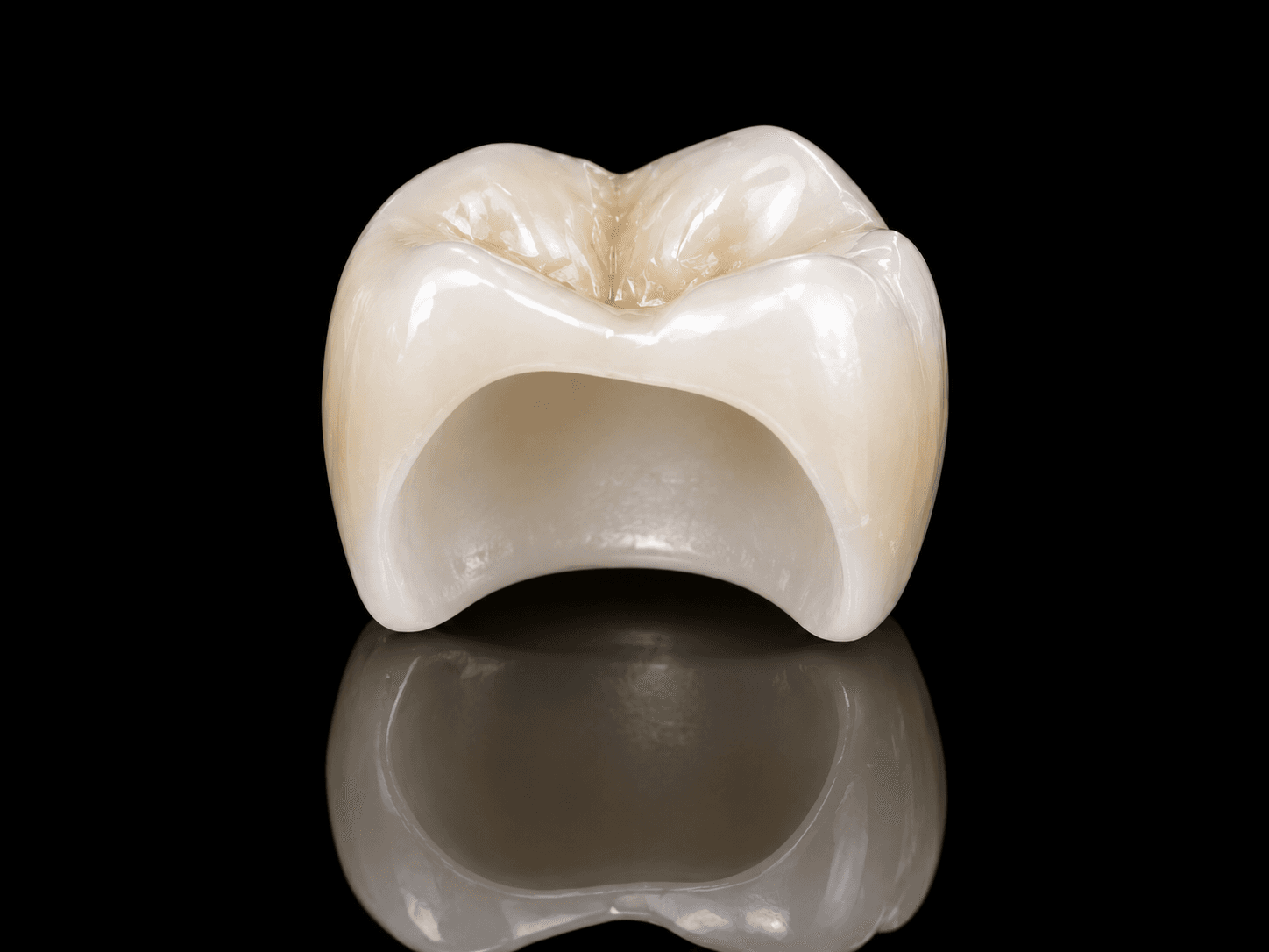Zirconia Crown, photographed from the front